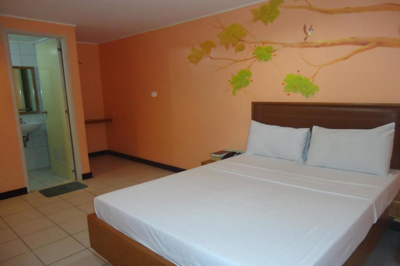 Park Bed And Breakfast Hotel Пасай Экстерьер фото